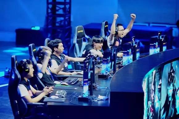 TI10正赛主办地悬而未决，冰岛有可能是最友好的主办地？